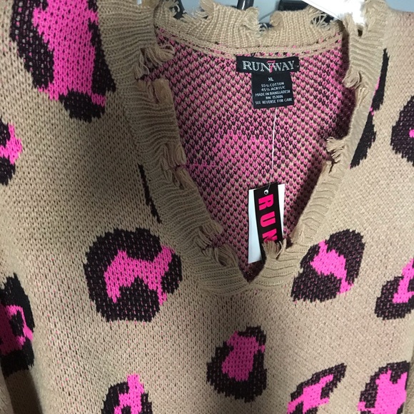 #Distressed SweAter#.. #Cut - Up Design#..๐๐ - Picture 6 of 7